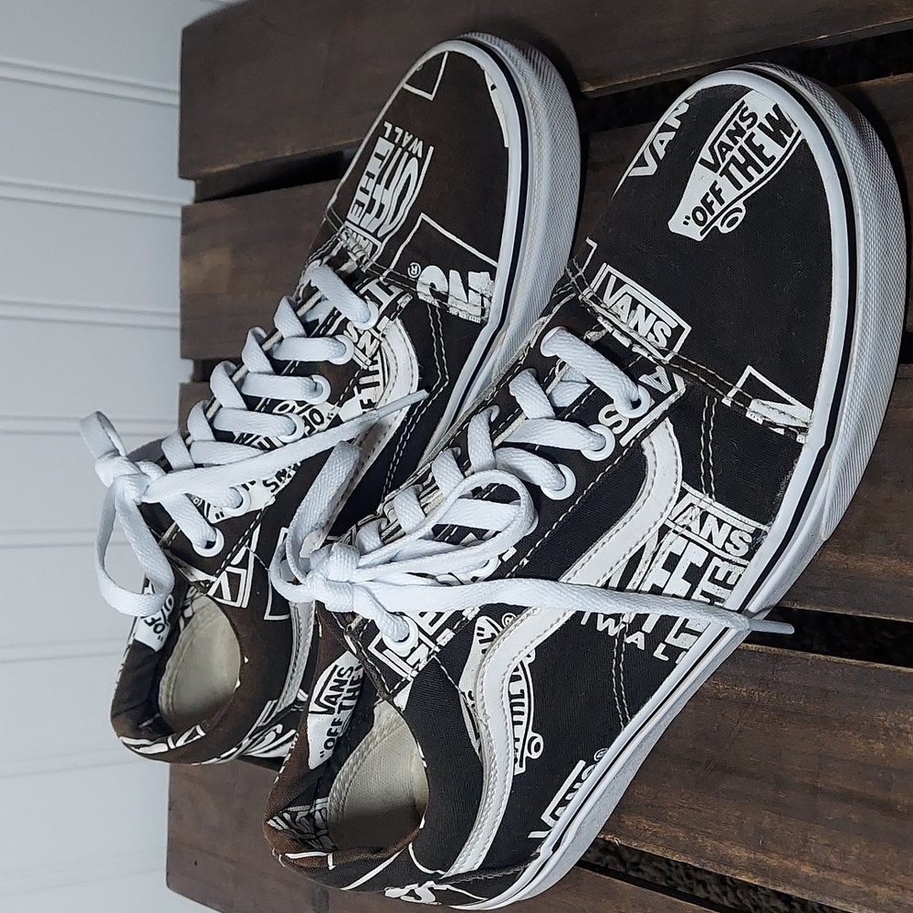 Vans Off the Wall logo Old Skool black and white skateboard Unisex sneakers